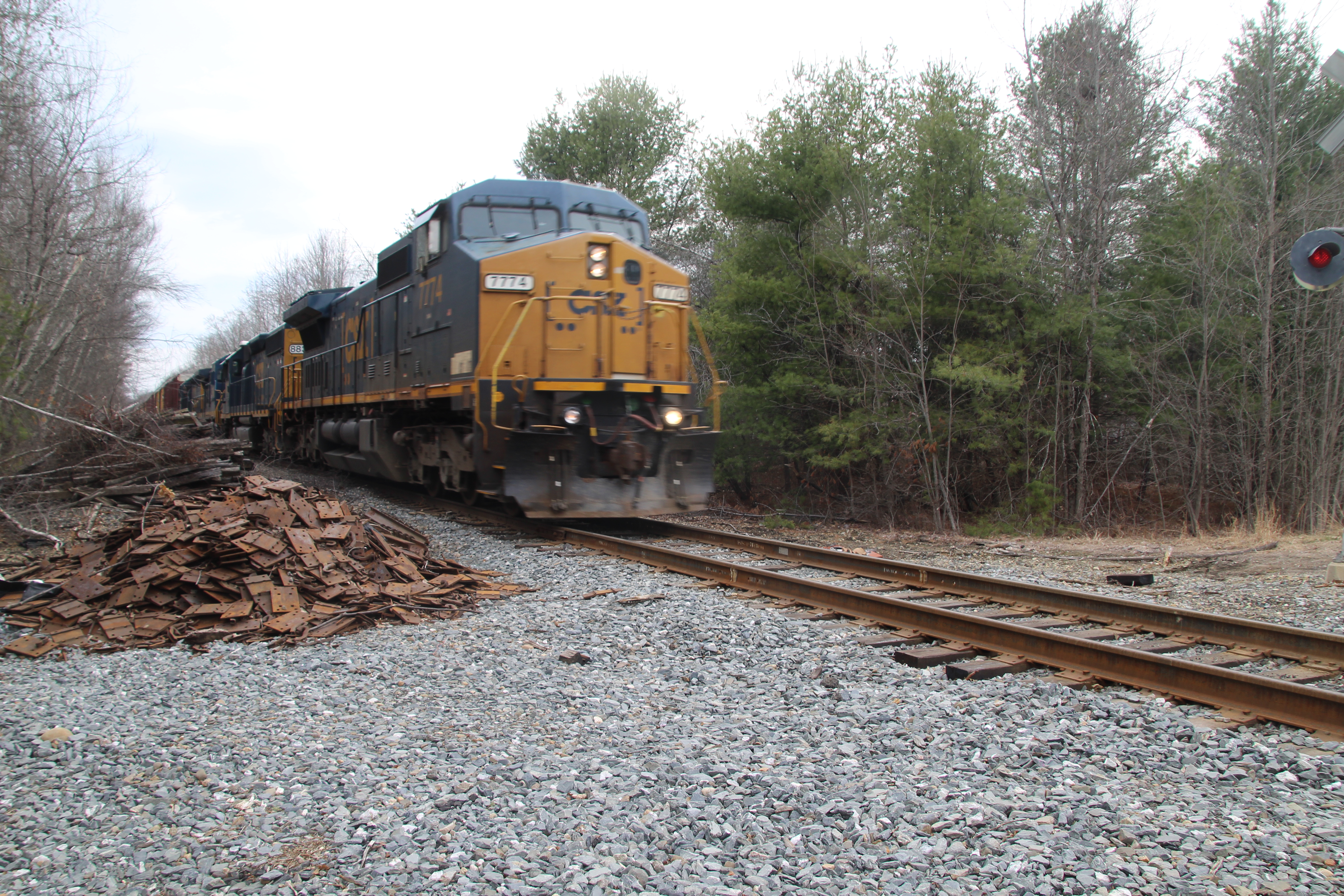 CSXT 7774